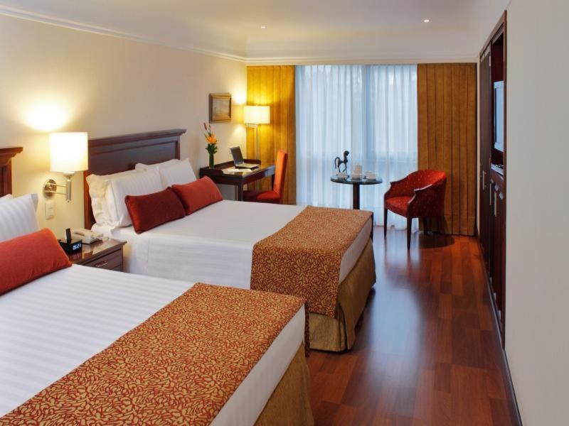 Hotel Estelar La Fontana Bogota Ruang foto